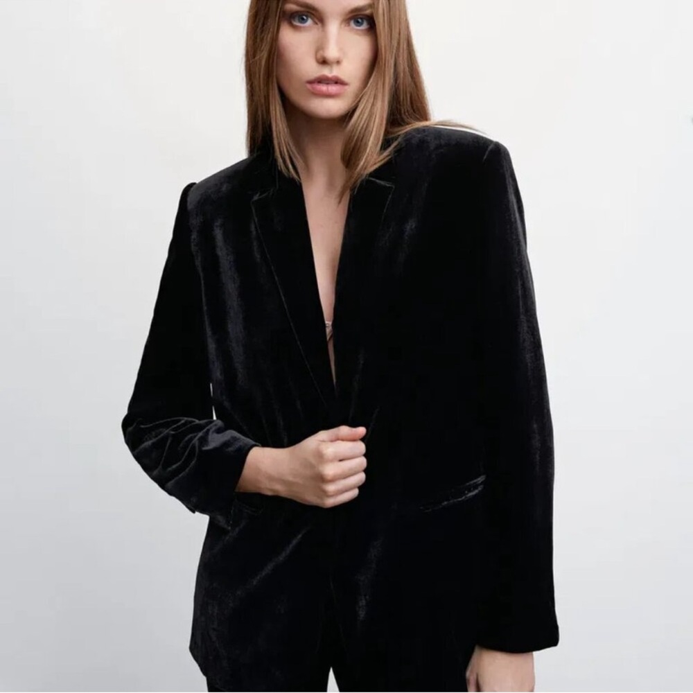 Camille x Mango Black Single Button Closure Velvet Suit Blazer